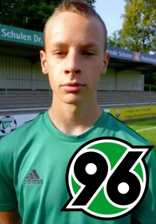 Adrian Schefer wechselt zu Hannover 96 in den Bundesligakader der U-17